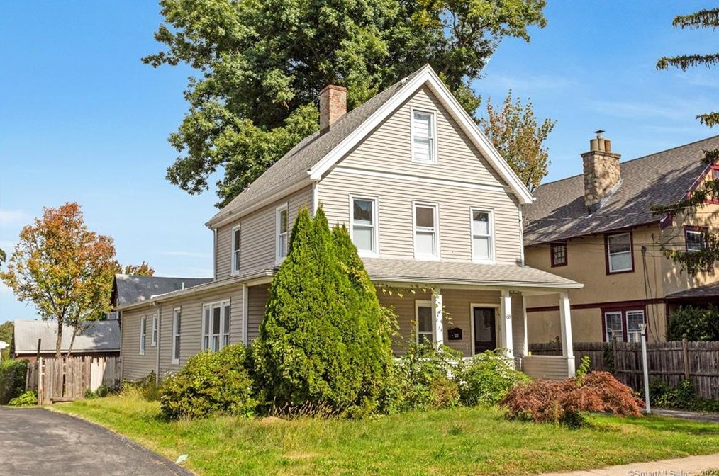 68 Leonard St #1, Stamford, CT 06906