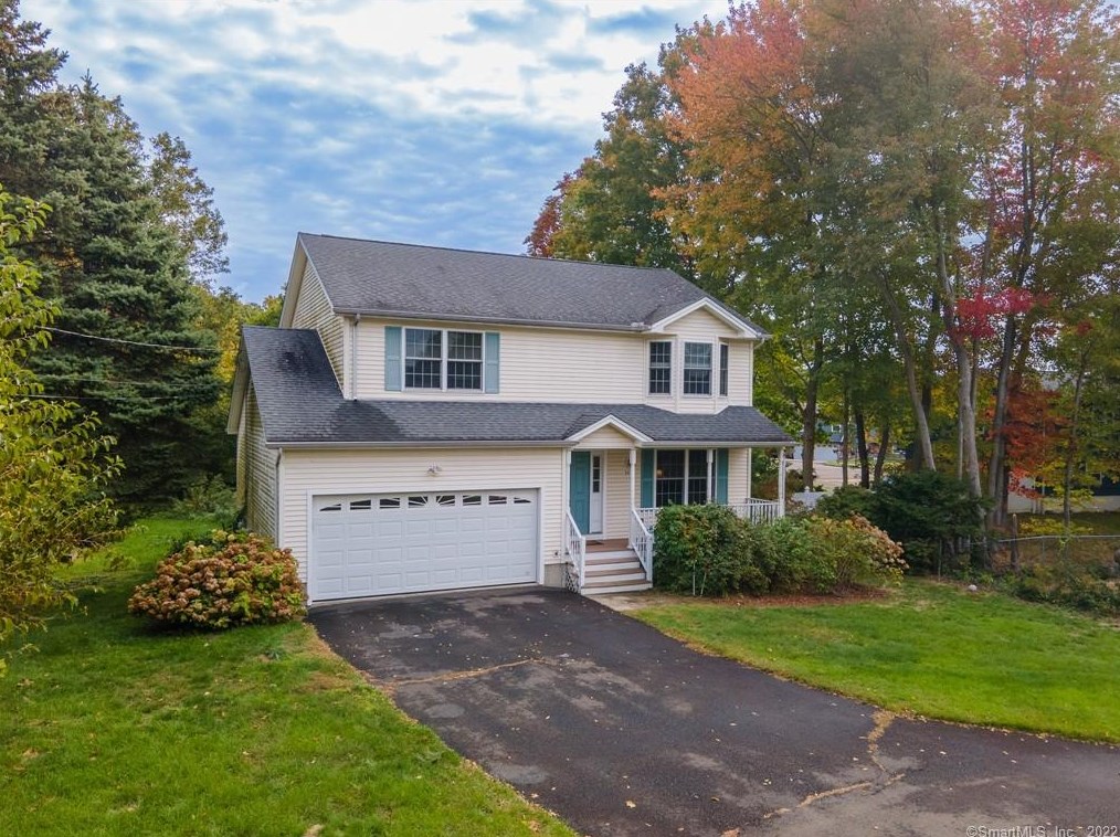 389 Platt Ave, New Haven, CT 06516 exterior