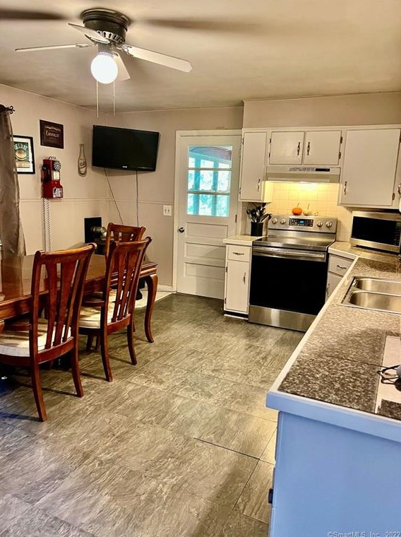 18 Pne St, Plainfield CT 06374-1539 exterior