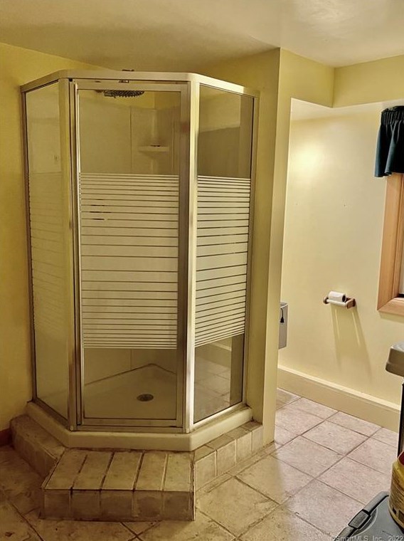 18 Pne St, Plainfield CT 06374-1539 exterior