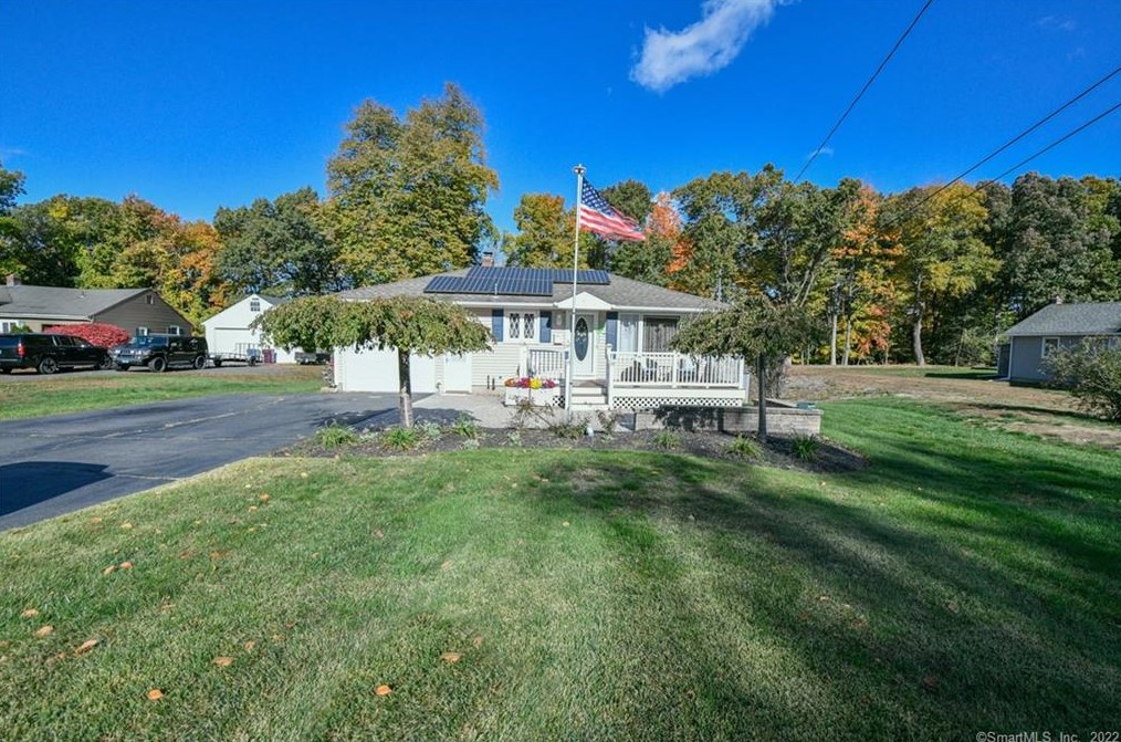 92 Webster St, Unionville, CT 06085-1056