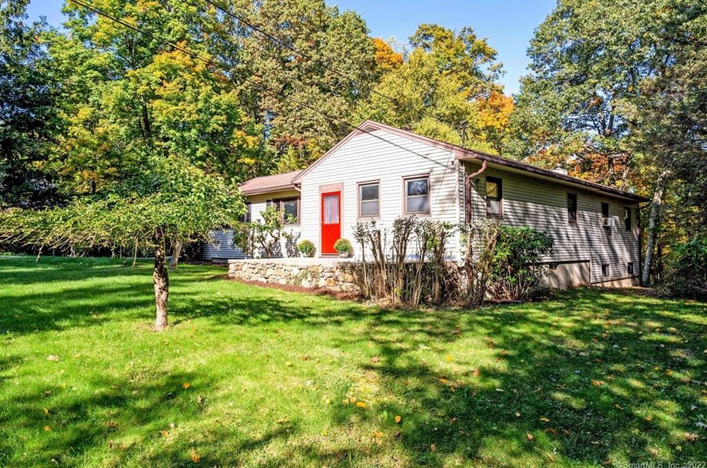 48 Shortwoods Rd, Danbury, CT 06812-3216