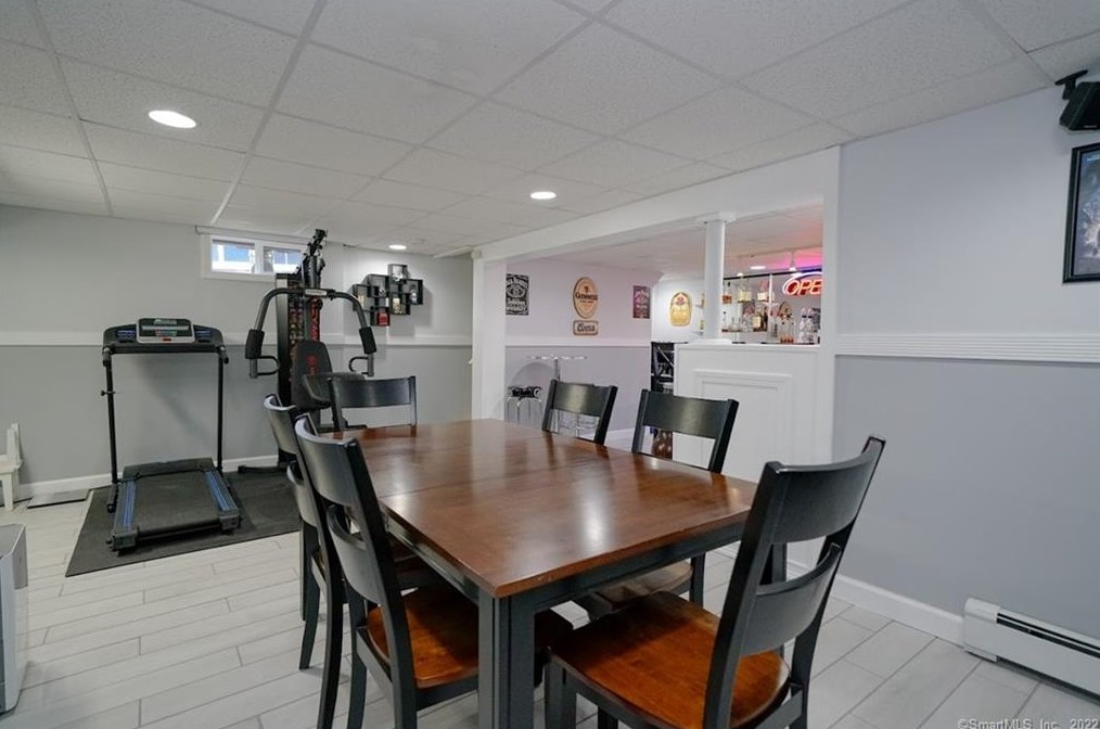 97 Alps Dr, Hartford CT 06108-1402 exterior