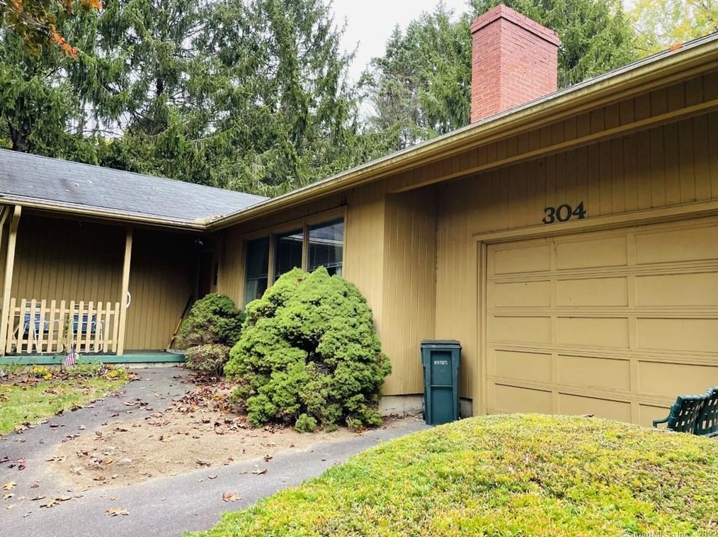 304 Copse Rd, Madison, CT 06443-2356