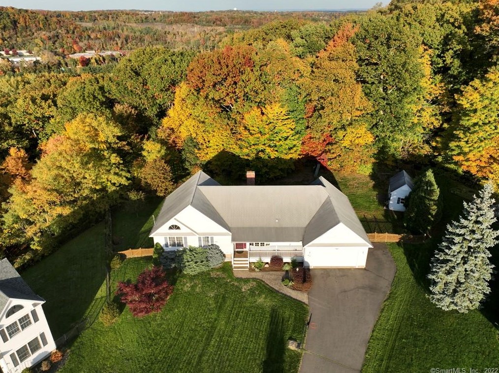 85 Maria Rd, Plainville, CT 06062
