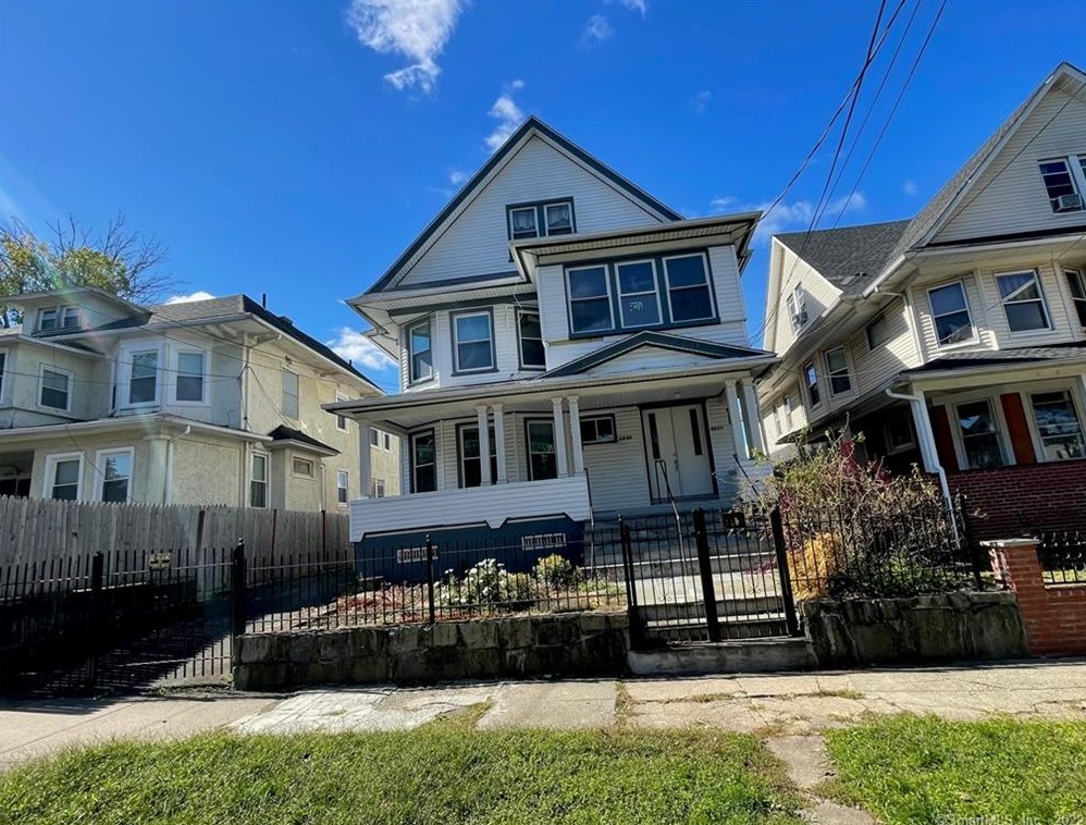 1525 Park Ave, Bridgeport, CT 06604