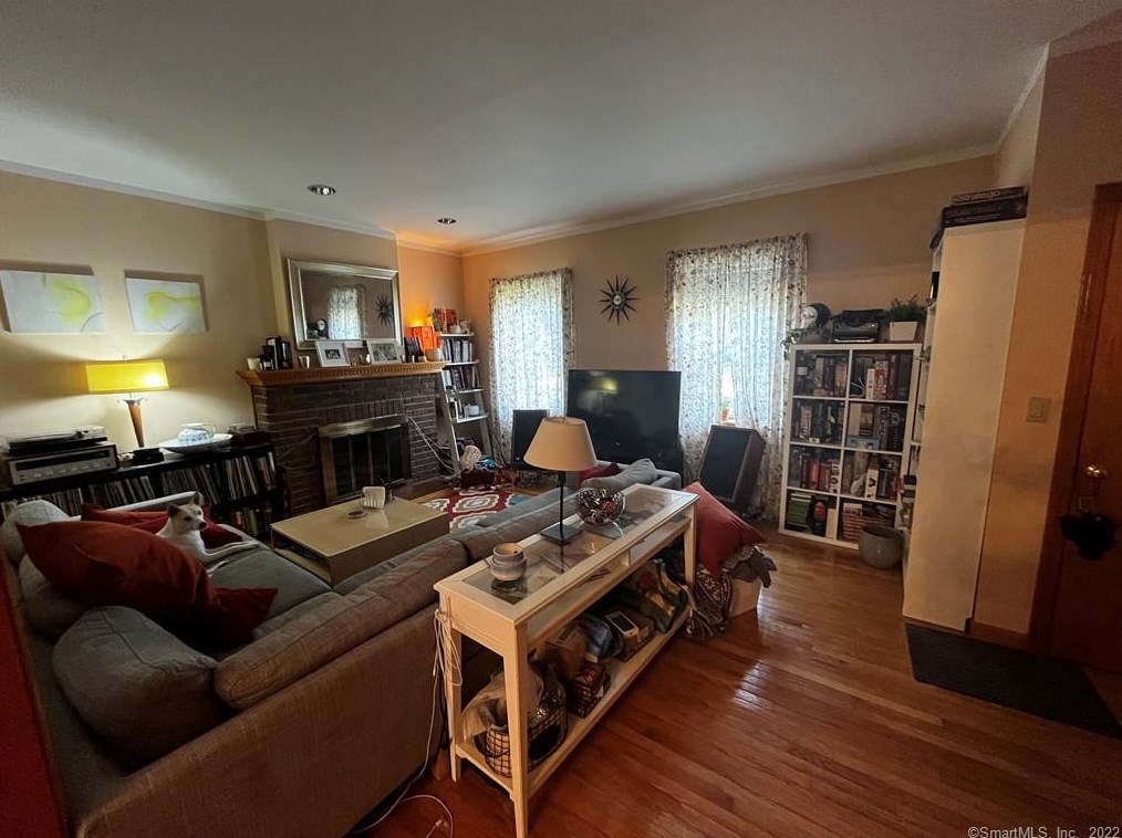 31 Lincoln St, New Haven CT  06511-3805 exterior