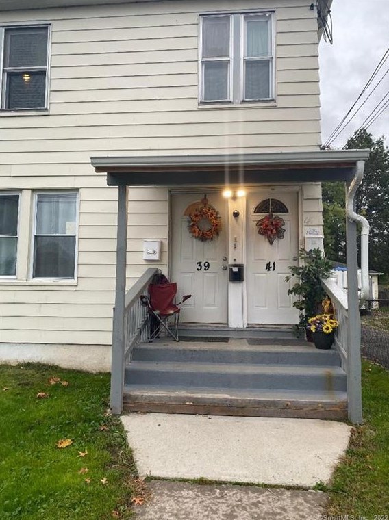 39 Cowles St, Hartford, CT 06114-3038