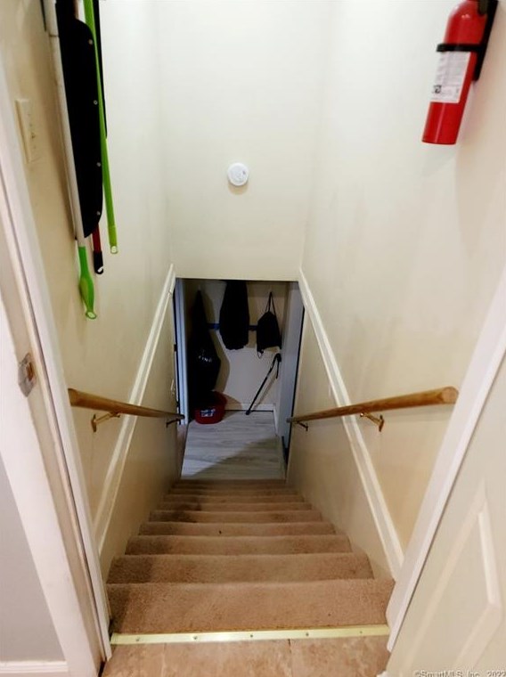 92 Cow Hill Rd, Clinton CT  06413-1342 exterior