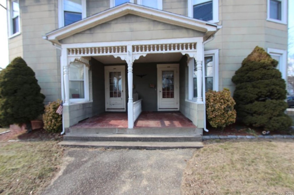 154 Hawkins St, Derby, CT 06418