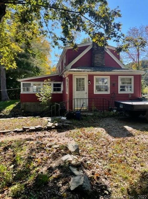 107 Wawecus Hill Rd, Norwich, CT 06360