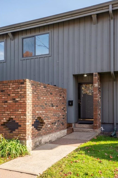 121 Webster Ct Unit 121, Hartford, CT