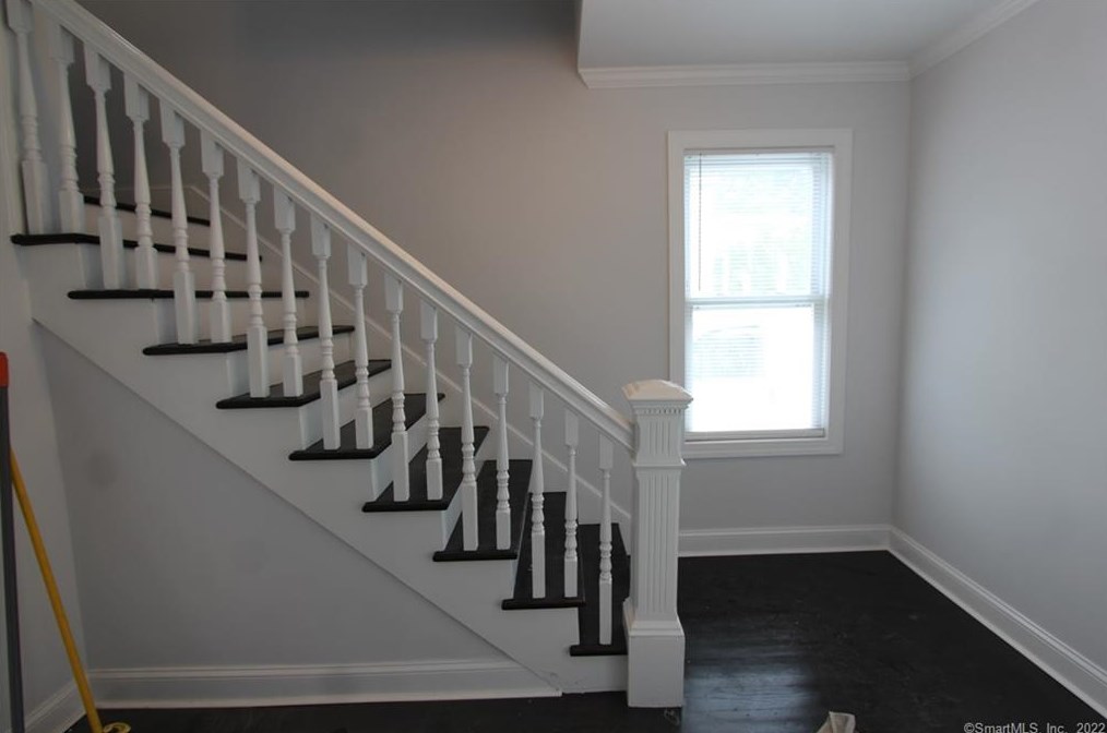 90 Harold St, Hartford, CT 06112