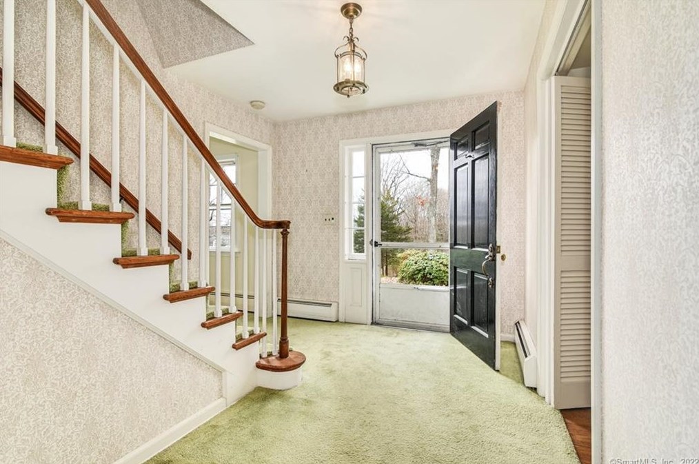 113 Logan Rd, New Canaan, CT 06840