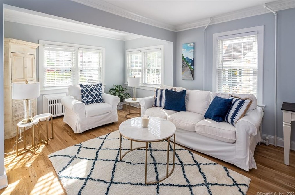 88 Highview Ave, Stamford, CT 06907