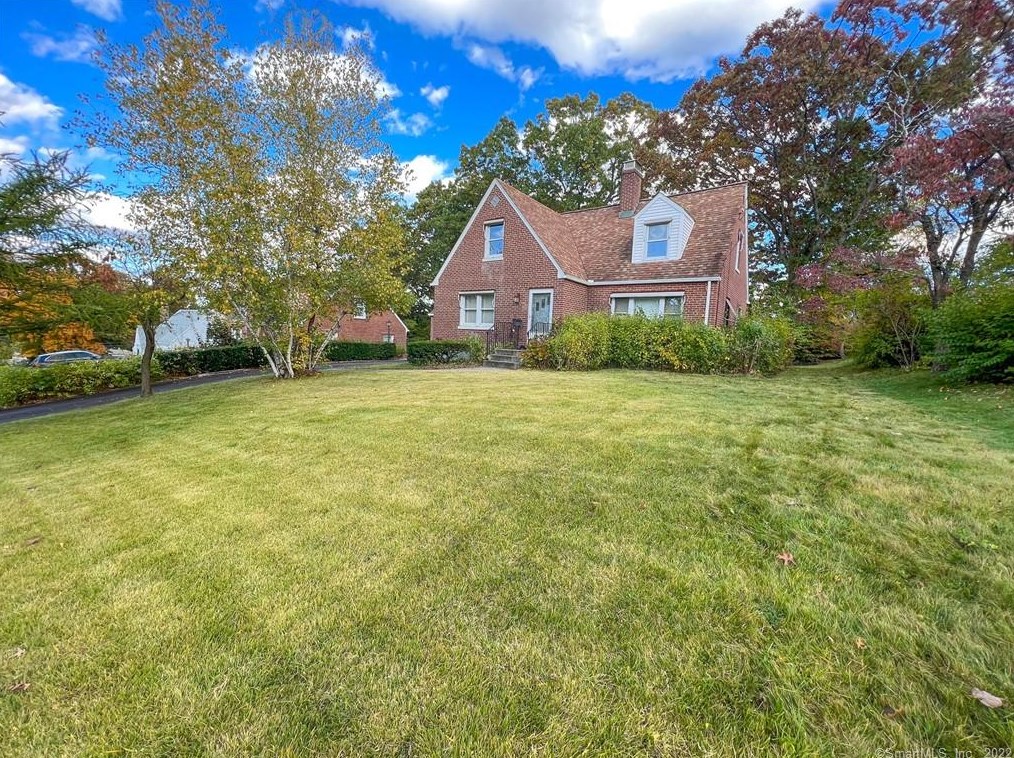 107 Overhill Ave, New Britain, CT 06053