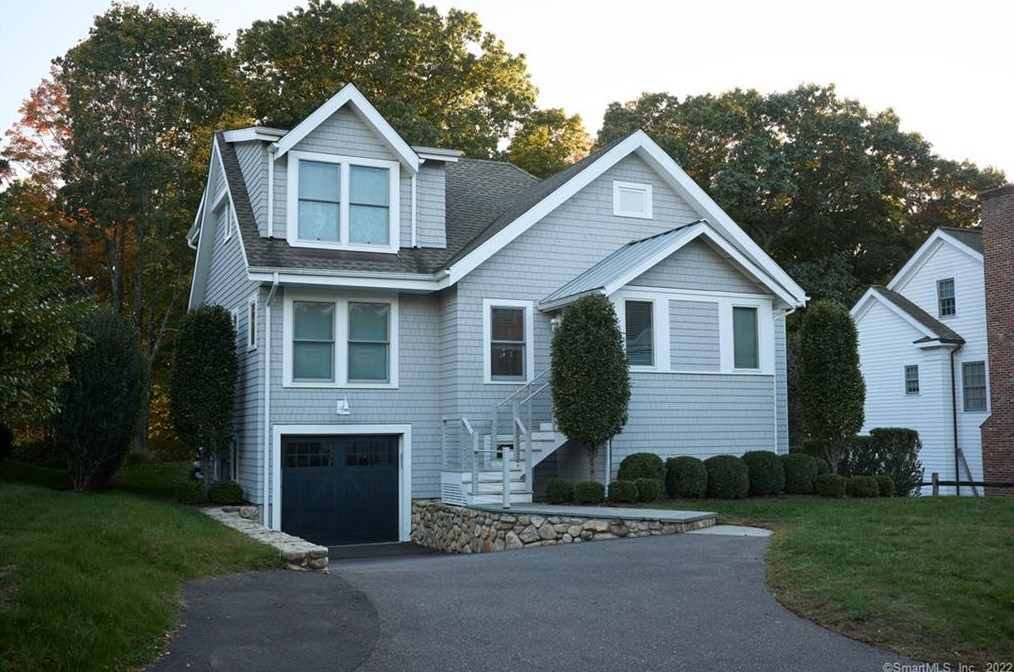 20 Baker Ave, Westport, CT 06880-5004