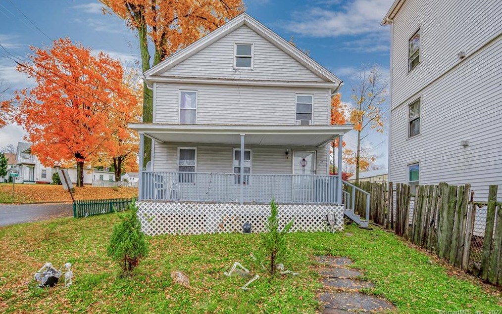 226 E Main St, Middletown, CT 06457