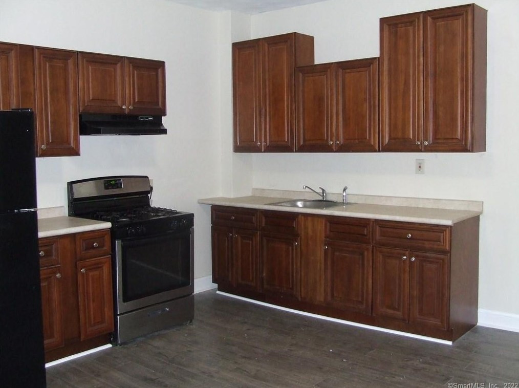 141 Broad St #3e, New Britain, CT 06053