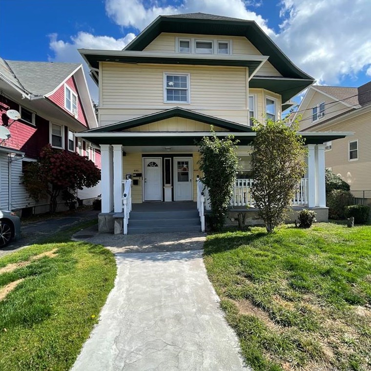 444 Ridgefield Ave, Bridgeport, CT 06610