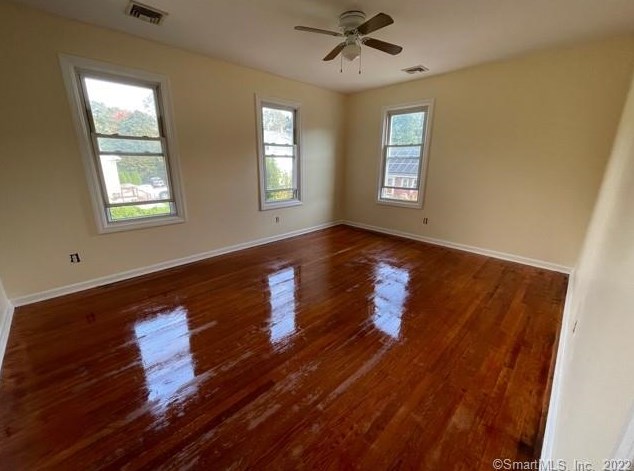 85 Root Ave #2, Ansonia, CT 06401