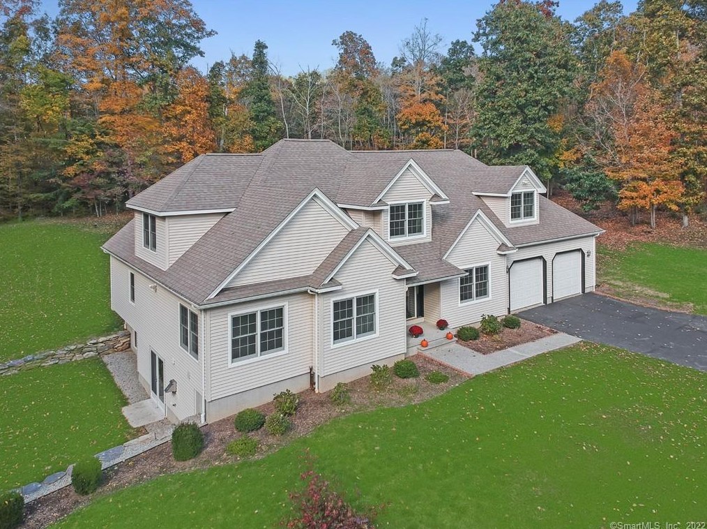 62 Valley Dr, Colchester, CT 06420-4110