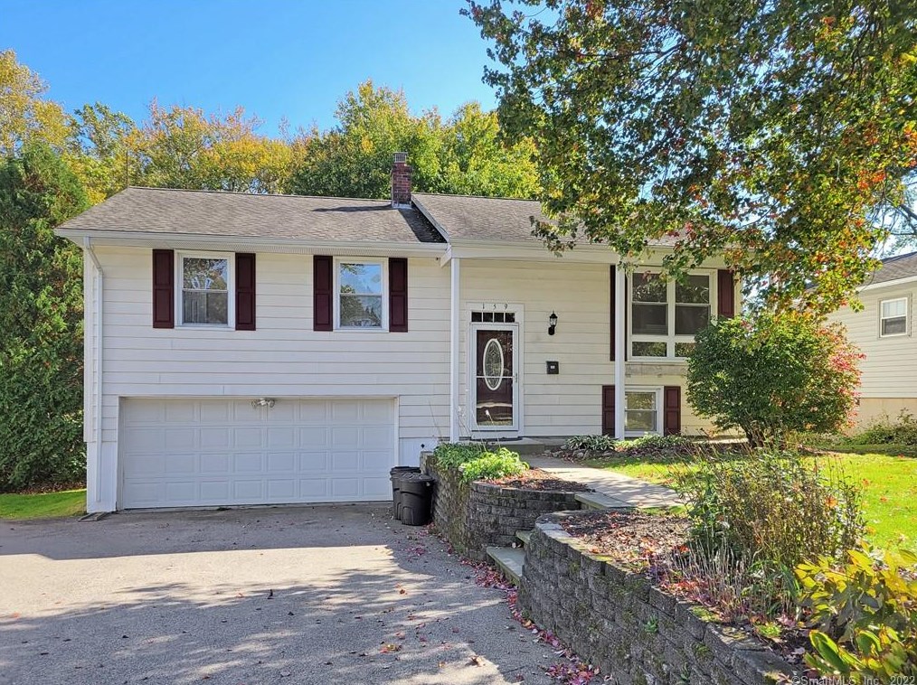 159 Shennecossett Pkwy, Groton, CT 06340