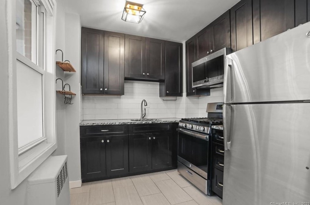 700 Summer St Apt 4e, Stamford, CT