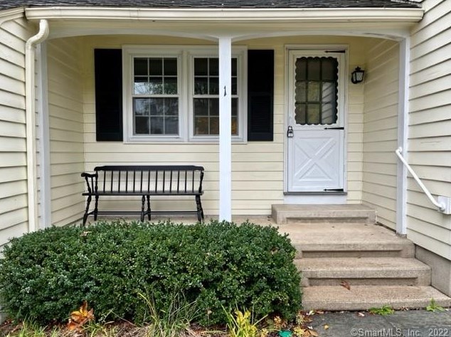 1 Kevin Rd, Niantic, CT 06357