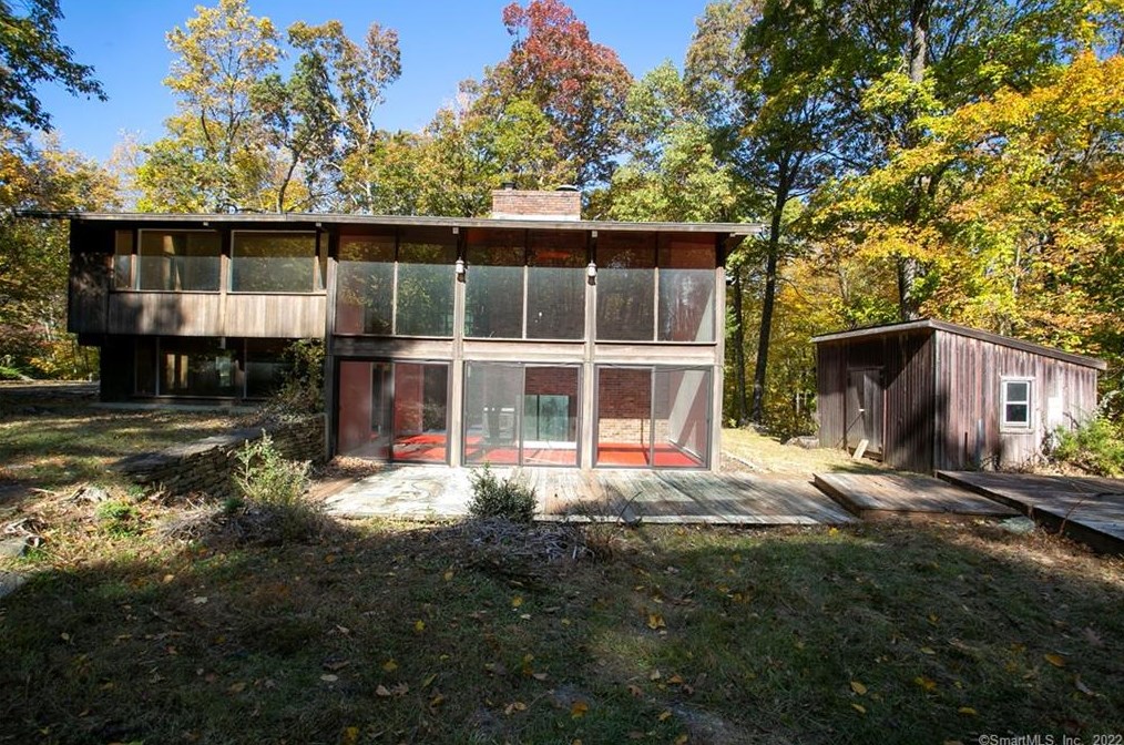 151 Armand Rd, Ridgefield, CT 06877