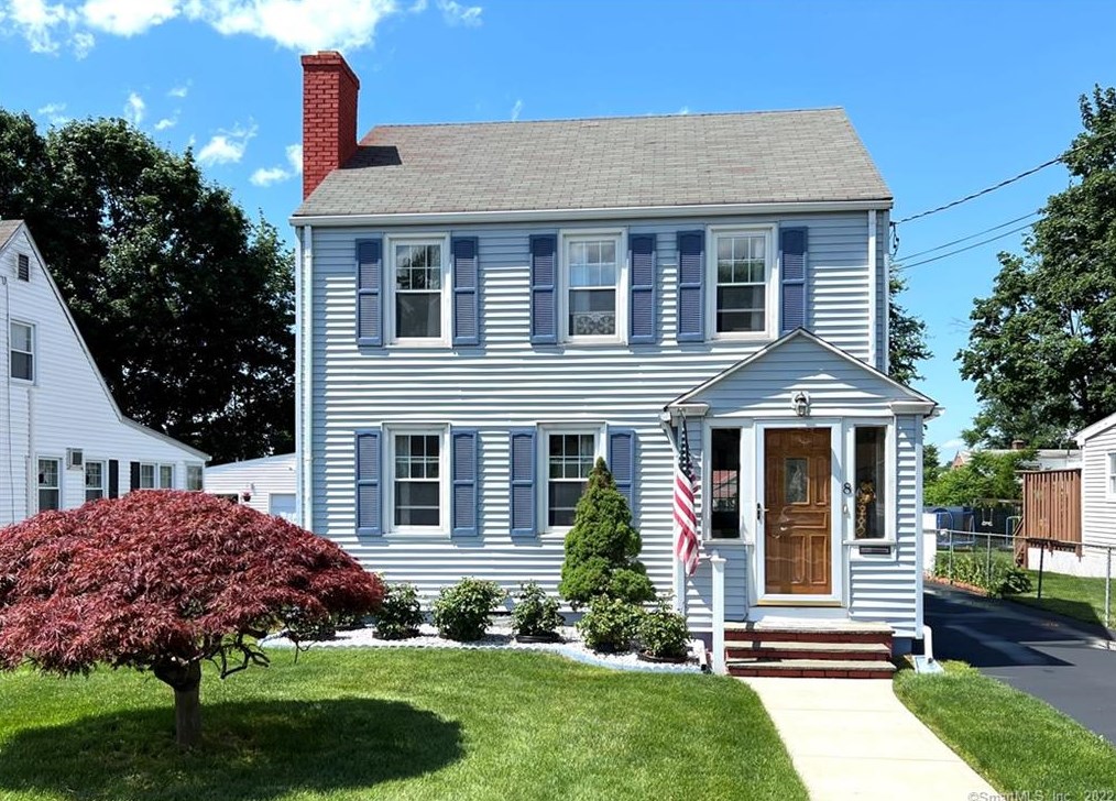 8 Stillman Rd, Hartford, CT 06109