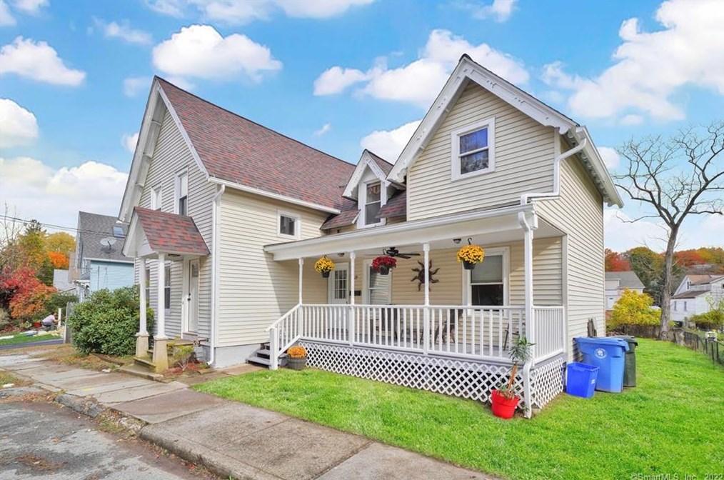 109 North St, Norwich, CT 06360