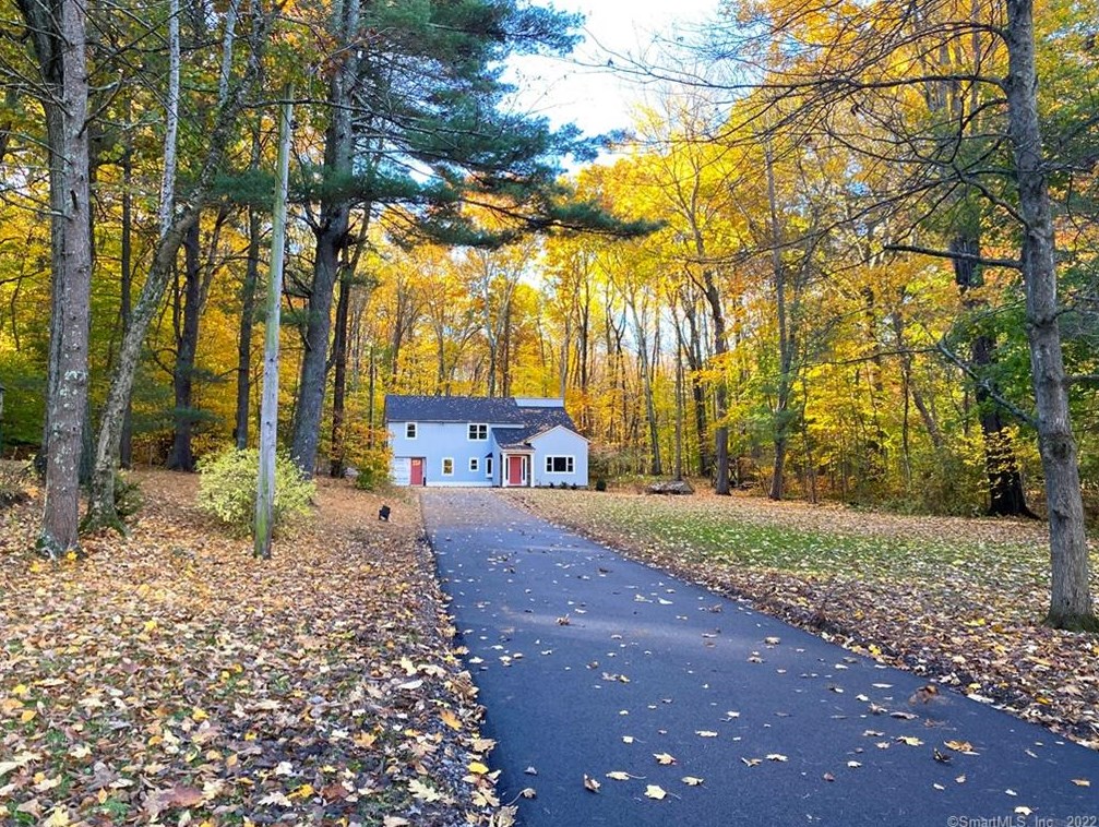 104 Hale Rd, Glastonbury, CT 06033