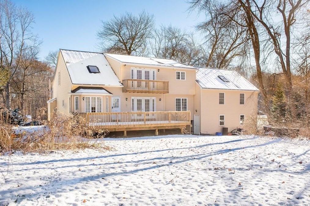 46 Stony Brook Dr, Upper Stepney, CT 06468