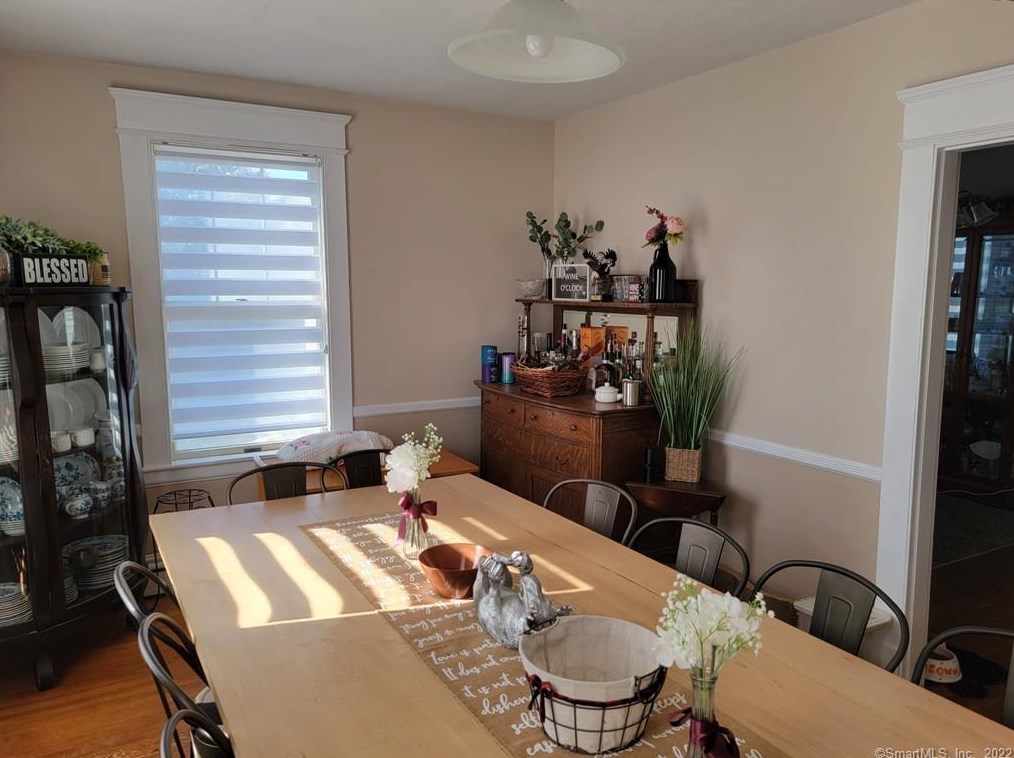 10 Mount Vernon Ave, Watertown CT  06779-2127 exterior