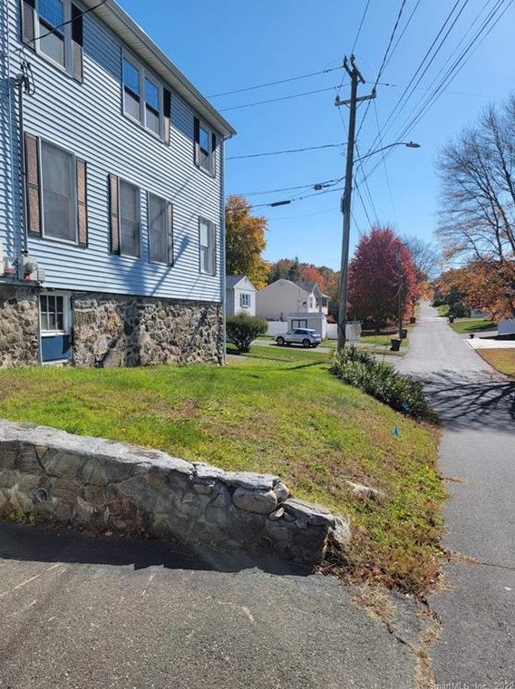 10 Mount Vernon Ave, Watertown CT  06779-2127 exterior