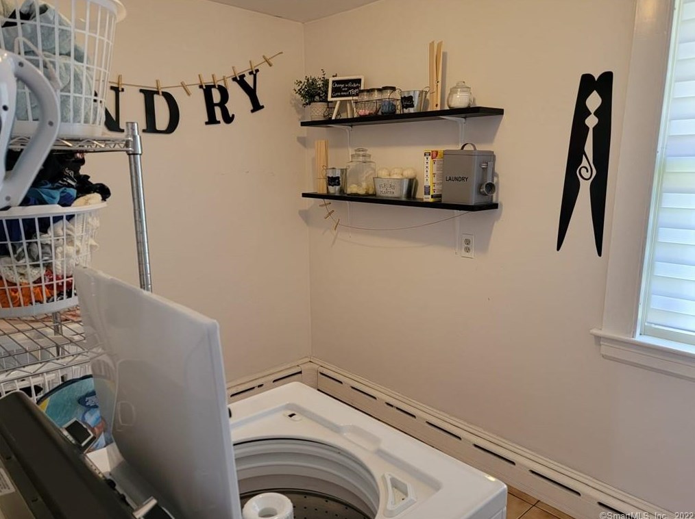 10 Mount Vernon Ave, Watertown CT  06779-2127 exterior