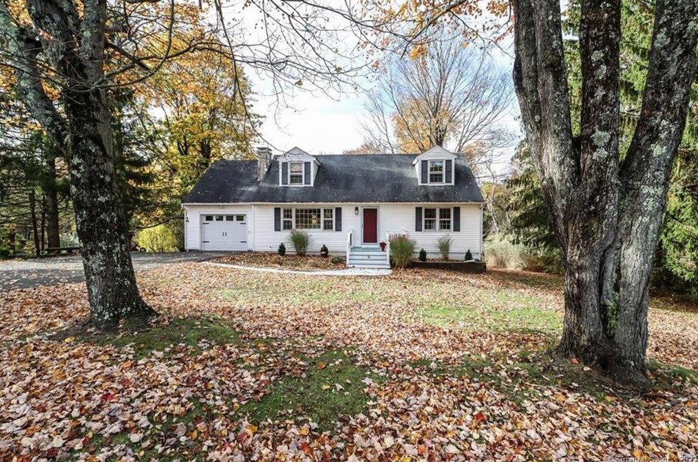 58 Benson Dr, Danbury, CT 06810