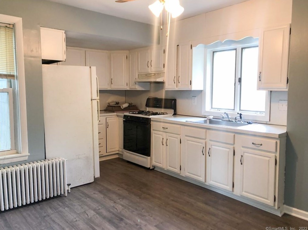 144 Church St #1, Wallingford, CT 06492