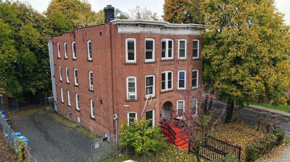 499 Zion St #3s, Hartford, CT 06106