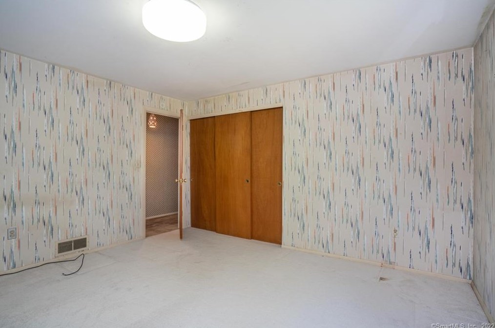 29 Cascade Rd, Hartford CT 06117-2005 exterior