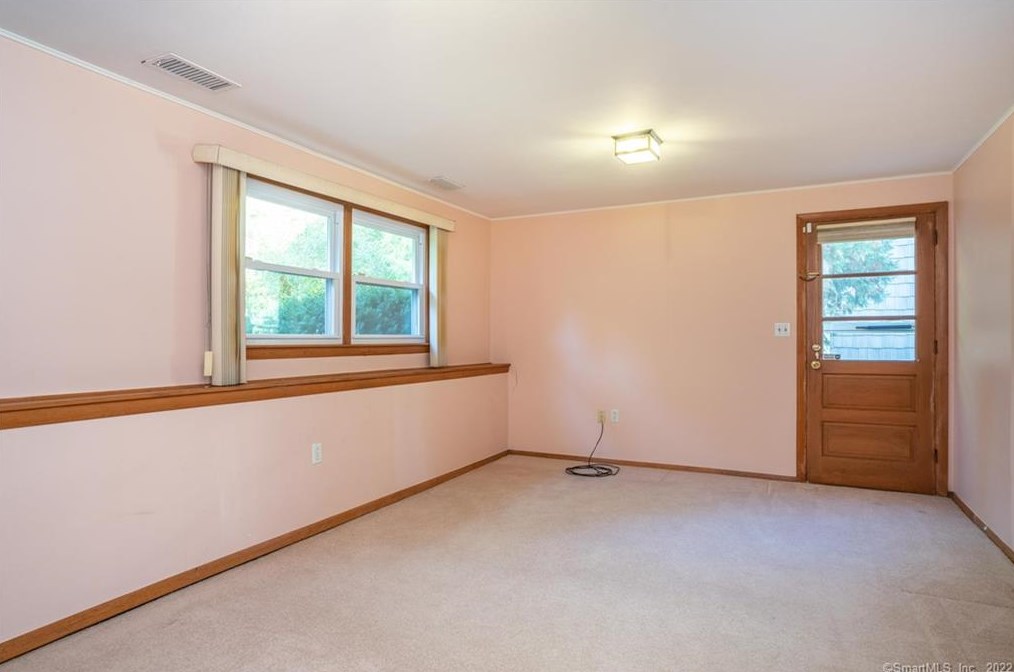 29 Cascade Rd, Hartford CT 06117-2005 exterior