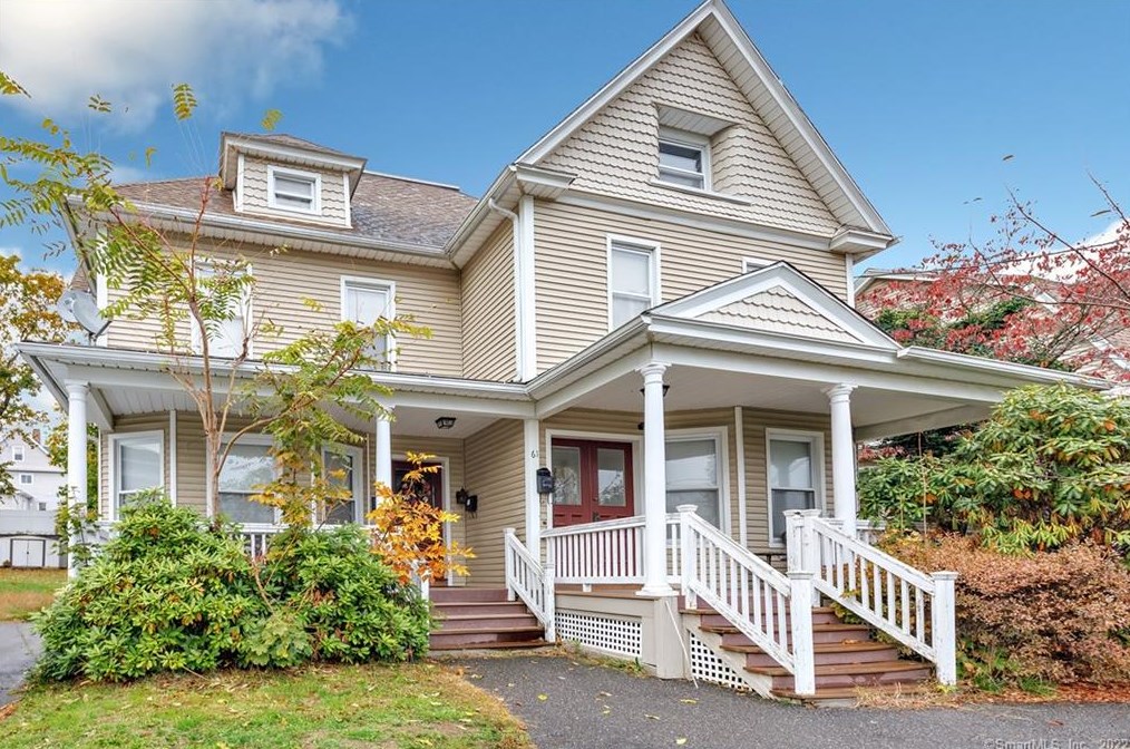 61 Cottage Ave, Ansonia, CT 06401