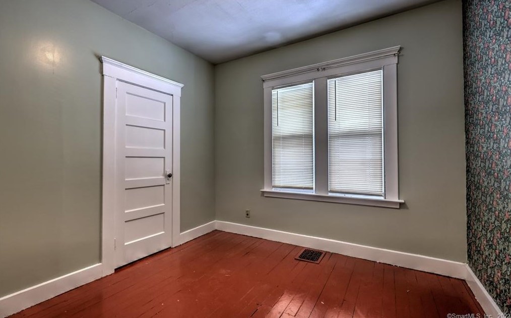 49 Osborn Ave, New Haven CT 06511-2918 exterior