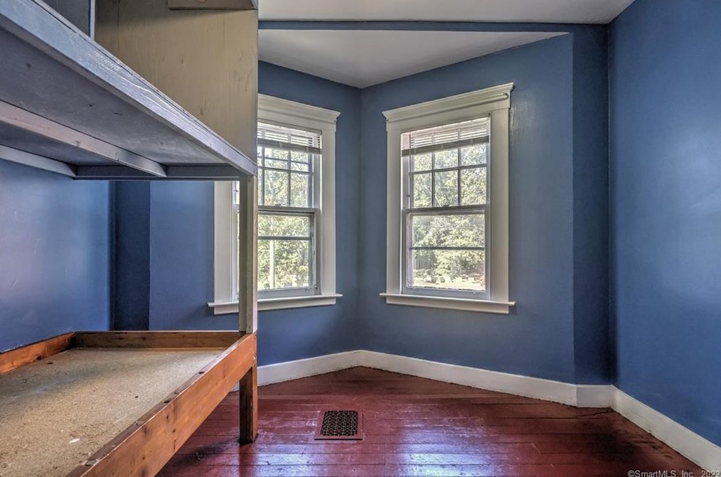 49 Osborn Ave, New Haven CT 06511-2918 exterior