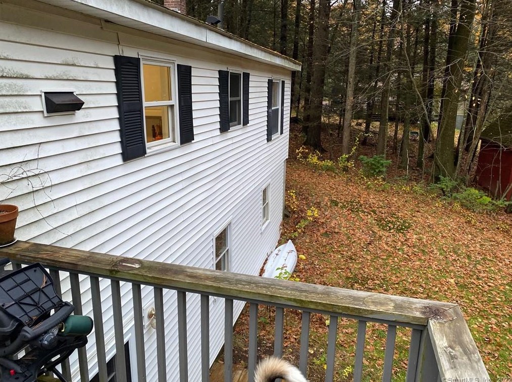 77 Oak Dr, Woodstock Valley, CT 06282