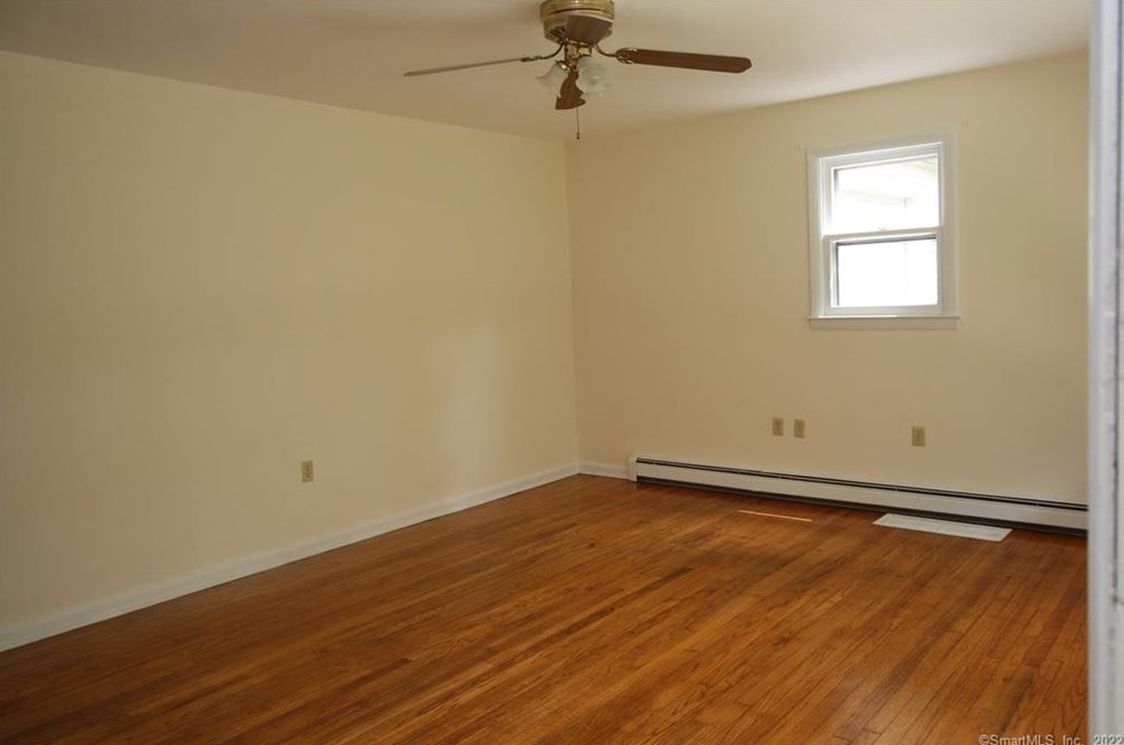 1 Cedarwood Ln, Fenwick CT  06475-2009 exterior
