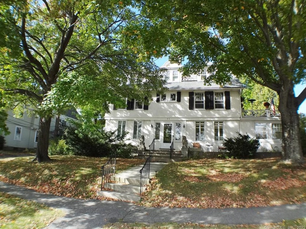 82 West St, Litchfield, CT 06759