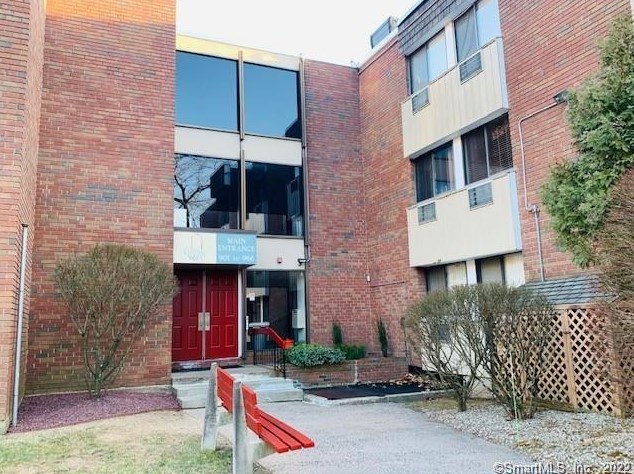 951 High Path Rd #951, Windsor, CT 06095