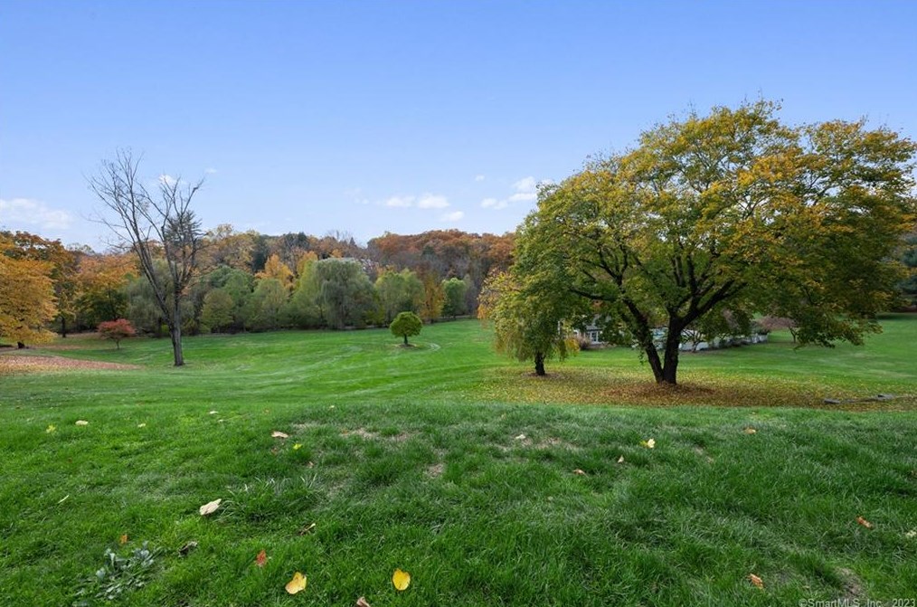 9 Sherwood Ave, Greenwich, CT 06831